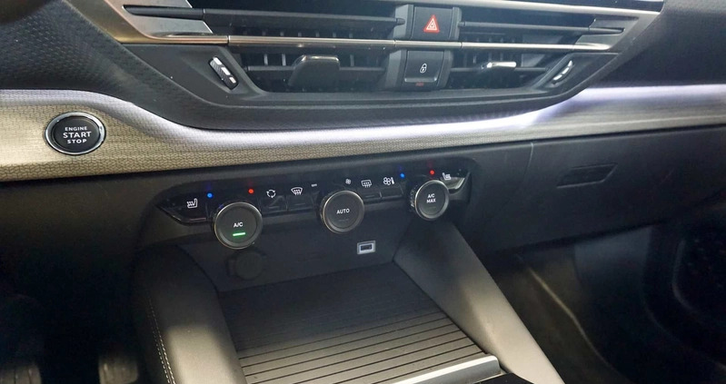 Citroen C5X cena 144900 przebieg: 26389, rok produkcji 2021 z Rydzyna małe 379